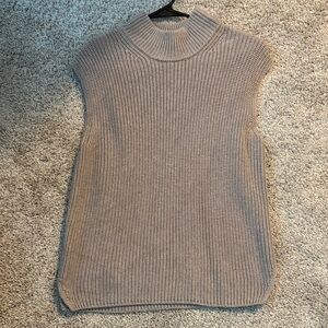 Abercrombie Sleeveless Mockneck Sweater Small